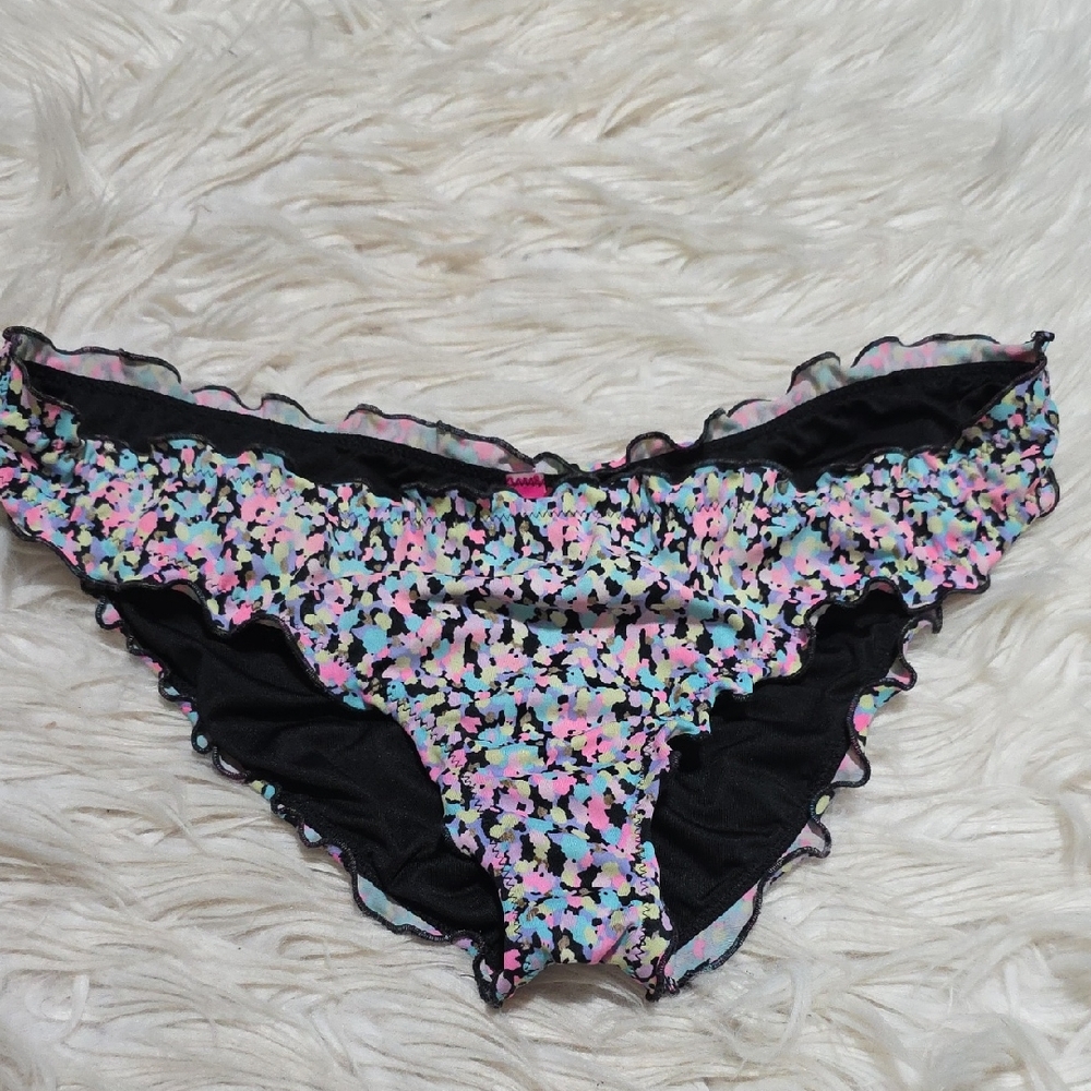Victoria's Secret Cheeky Ruffle Bikini Bottoms- Medium